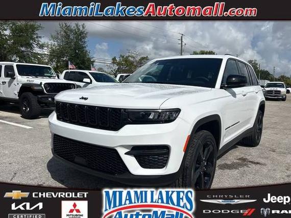 JEEP GRAND CHEROKEE 2025 1C4RJGAG2SC305476 image JEEP GRAND CHEROKEE 2025 1C4RJGAG2SC305476 image